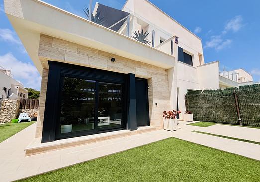 Villa in Torre de La Horadada