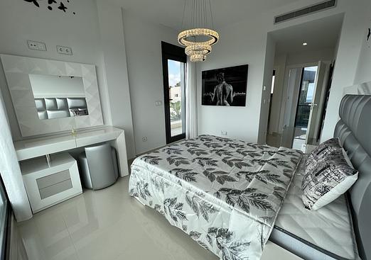 Villa in San Miguel de Salinas