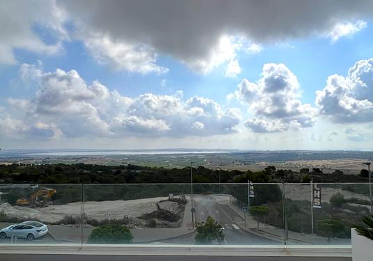 Villa in San Miguel de Salinas