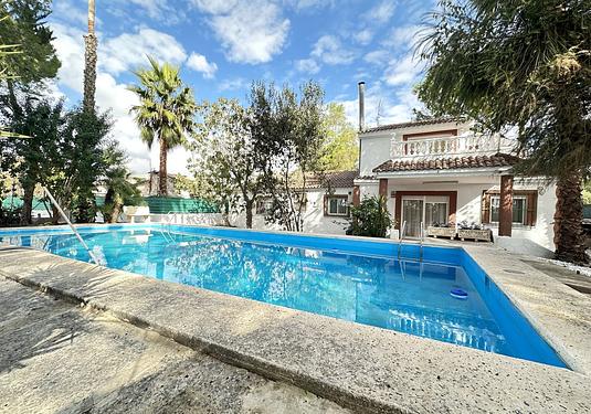 Country house in Orihuela