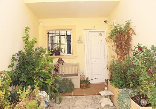 Town house in Jalón