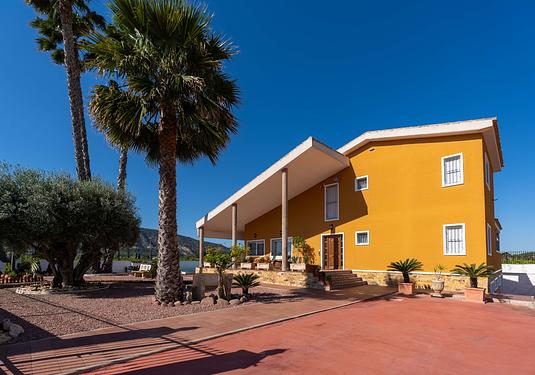 Country house in Orihuela