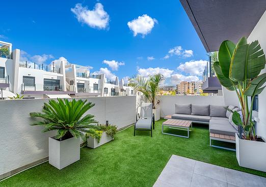 Apartment in San Miguel de Salinas