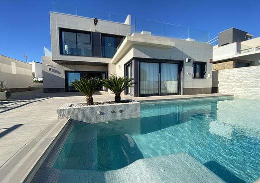 Villa in San Miguel de Salinas