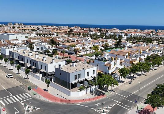 Town house in Torre de La Horadada