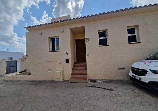 Semi detached in la Nucia