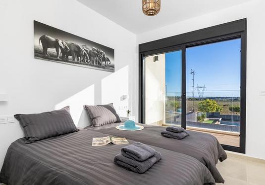 Villa in San Miguel de Salinas