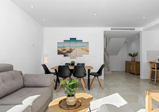 Villa in San Miguel de Salinas