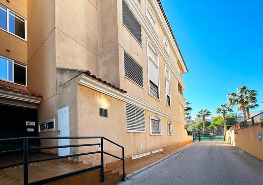 Apartment in Orihuela Costa