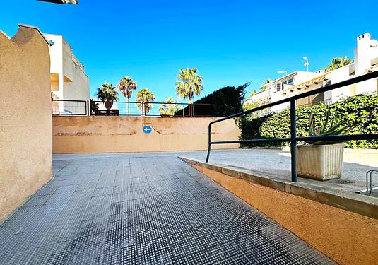 Apartment in Orihuela Costa