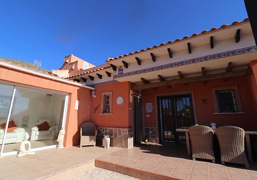 Town house in Fortuna