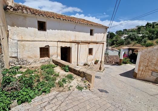 Town house in Los Romanes
