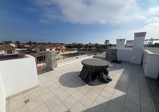 Villa in Los Alcazares