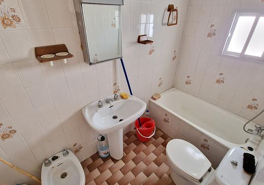 Town house in Los Romanes