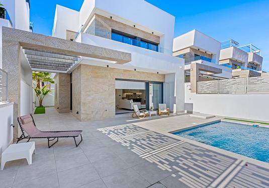 Villa in Orihuela Costa