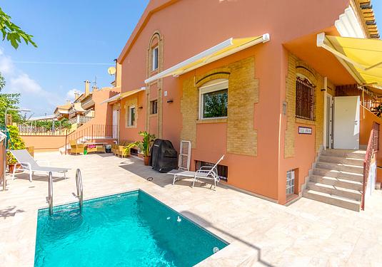 Villa in Torre de La Horadada