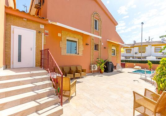 Villa in Torre de La Horadada
