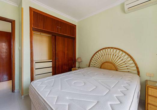 Town house in Santiago de la Ribera