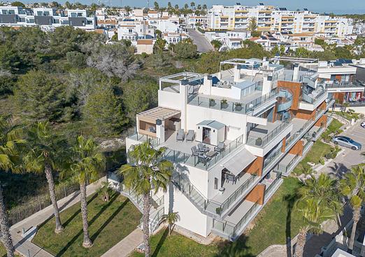 Apartment in Orihuela Costa