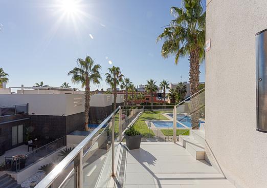 Apartment in Orihuela Costa
