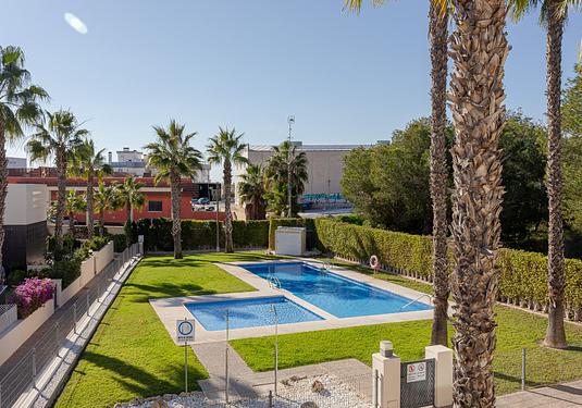 Apartment in Orihuela Costa