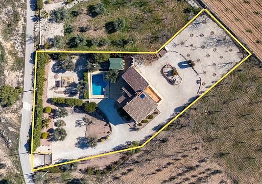 Country house in La Zarza