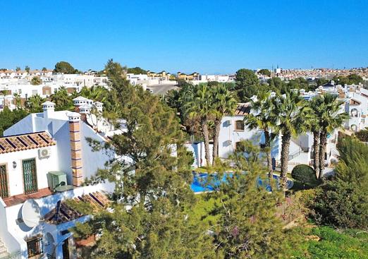 Town house in Orihuela Costa