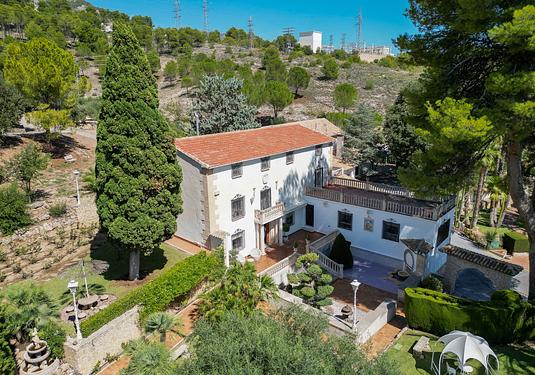 Villa in Alcoy