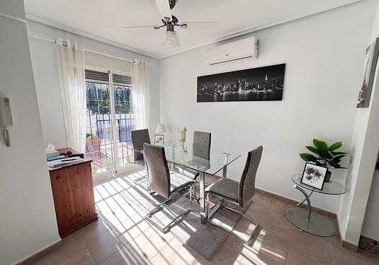 Property in Vistabella Golf Entre Naranjos