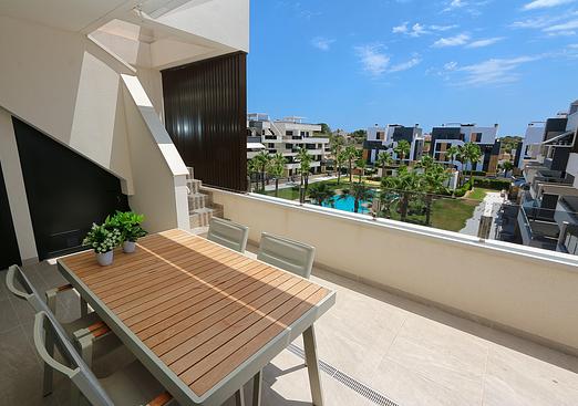 Penthouse penthouse in Orihuela Costa