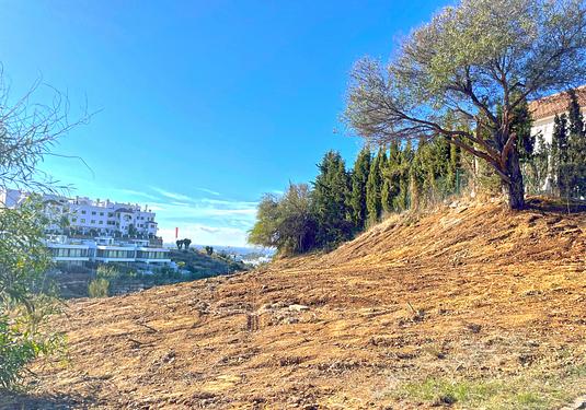 Land in Estepona
