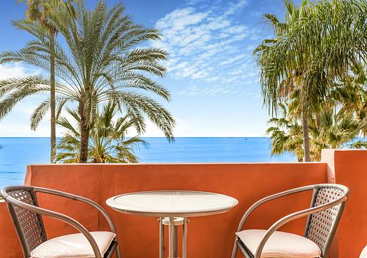 Apartment in Estepona