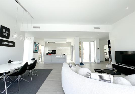 Villa in Las Colinas