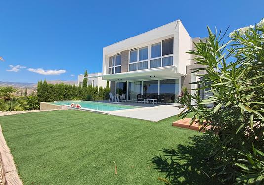 Villa in Finestrat