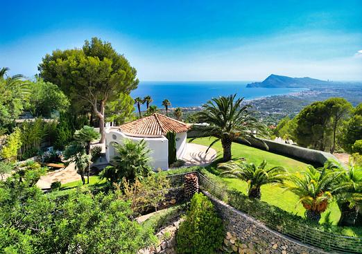 Villa in Altea