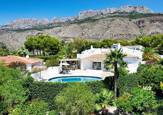 Villa in Altea