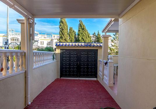 Villa in Orihuela Costa