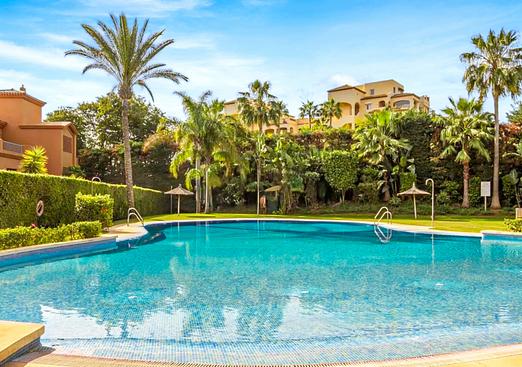 Apartment in Estepona