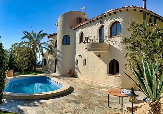 Villa in Altea