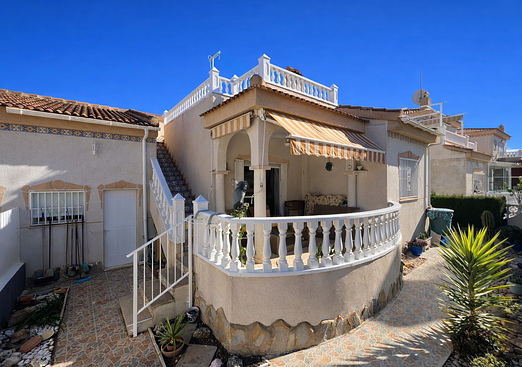 Town house in Algorfa