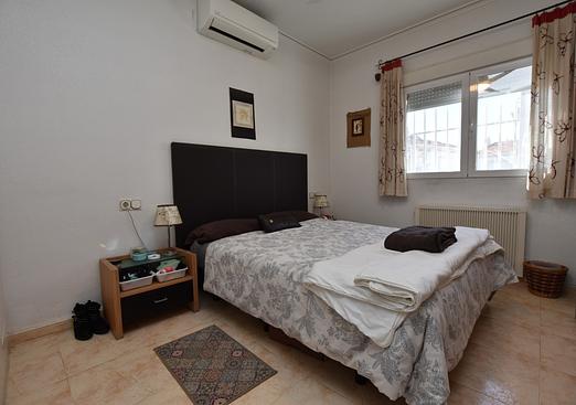 Town house in Algorfa