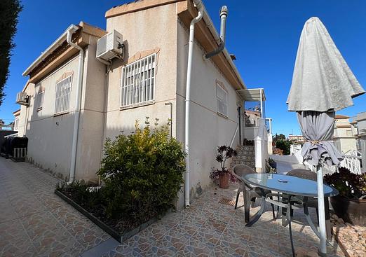 Town house in Algorfa