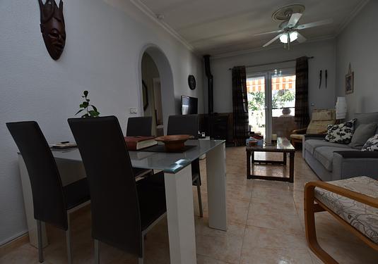 Town house in Algorfa