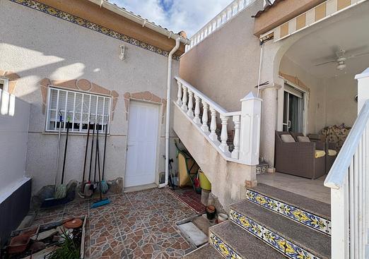 Town house in Algorfa