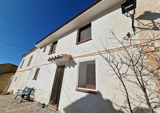 Town house in Alcaucín