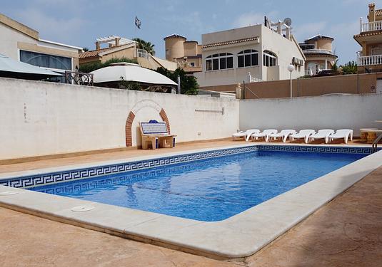 Town house penthouse in Torrevieja