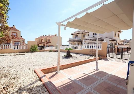 Semi detached in Cabo Roig