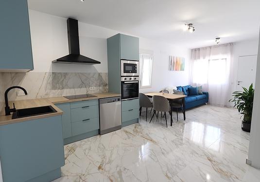 Semi detached in El Chaparral