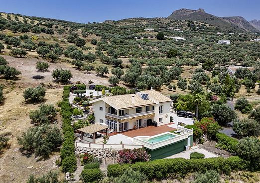 Villa in Alcaucín