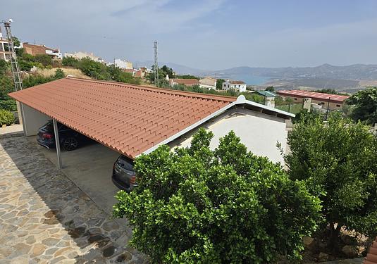 Villa in Periana
